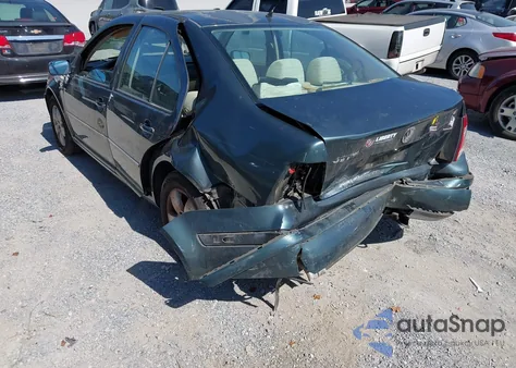 2004 Volkswagen Jetta Gls 2.0L z USA, uszkodzony, nr VIN 3VWSK69M64M013217